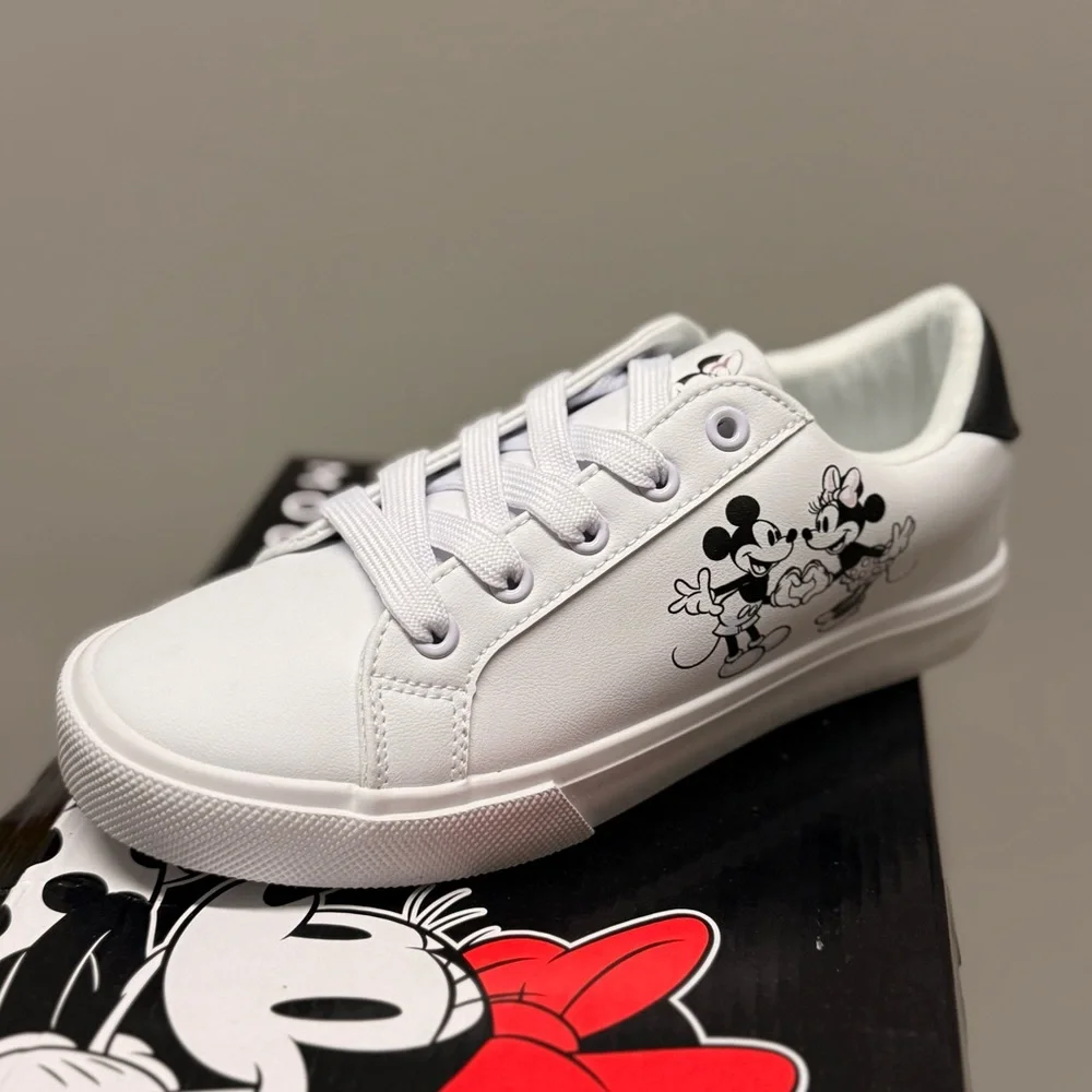 Disney Women's Minnie Mouse White Sneakers